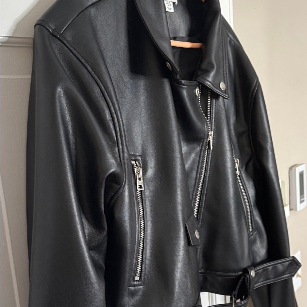Topshop Black Faux Leather Biker Jacket - Picture 6 of 8
